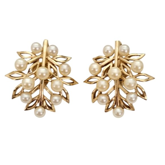 Trifari Gold Tone Faux Pearl Open Leaf Clip-On Earrings, Signed L832 - Picture 2 of 7